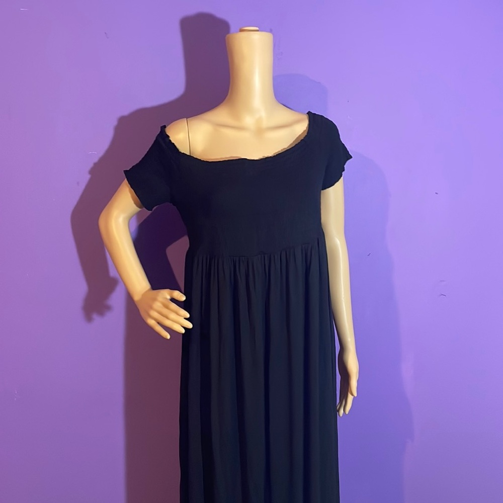 Isabel maternity off shoulder dress